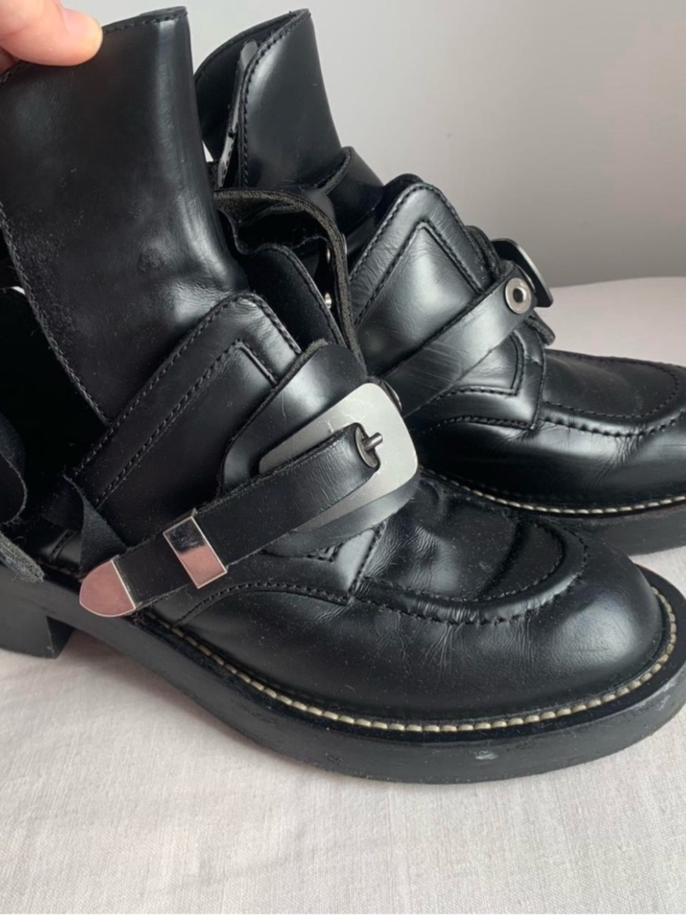 Balenciaga Black Leather Ankle Boots with Stud Detailing - Picture 3 of 10